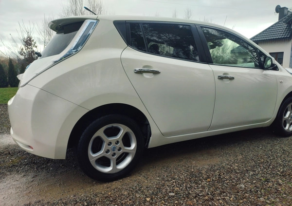 Nissan Leaf cena 25500 przebieg: 183000, rok produkcji 2011 z Poniatowa małe 301